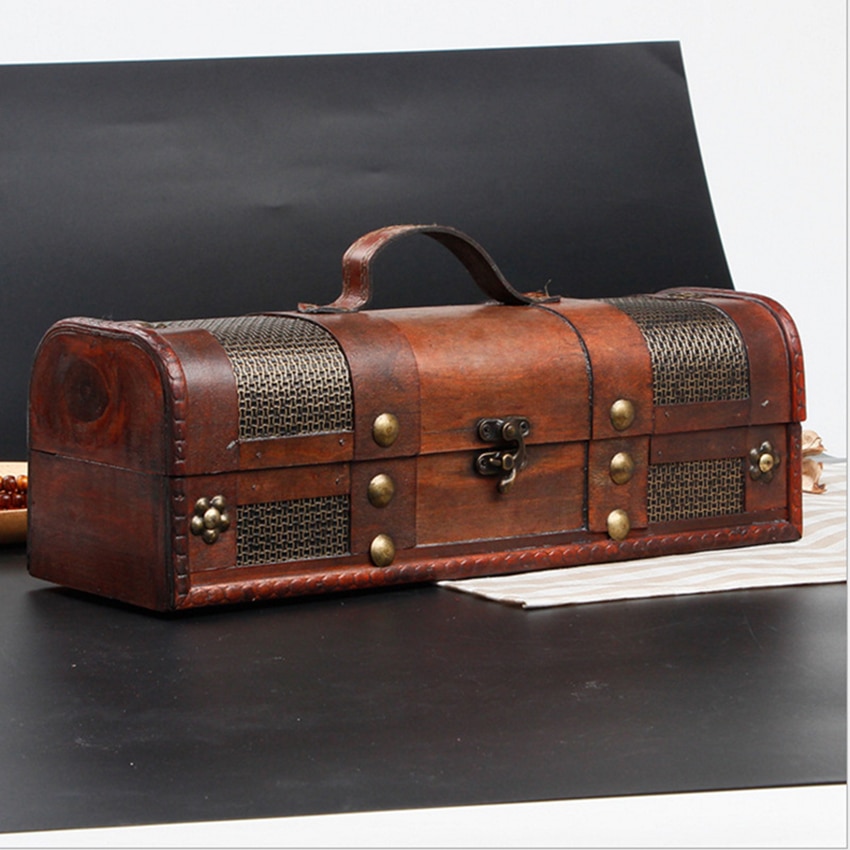 Wooden-Treasure-Decorative-Box-with-Straps-Old-Fashioned-Antique-Vintage-Wine-Storage-Box-for-Birthday-Party Fából Készült Kincs Díszítő Doboz Hevederekkel Régimódi Antik Szüreti Bor Tárolás Születésnapi Party Esküvői Dekorációhoz - Image 1