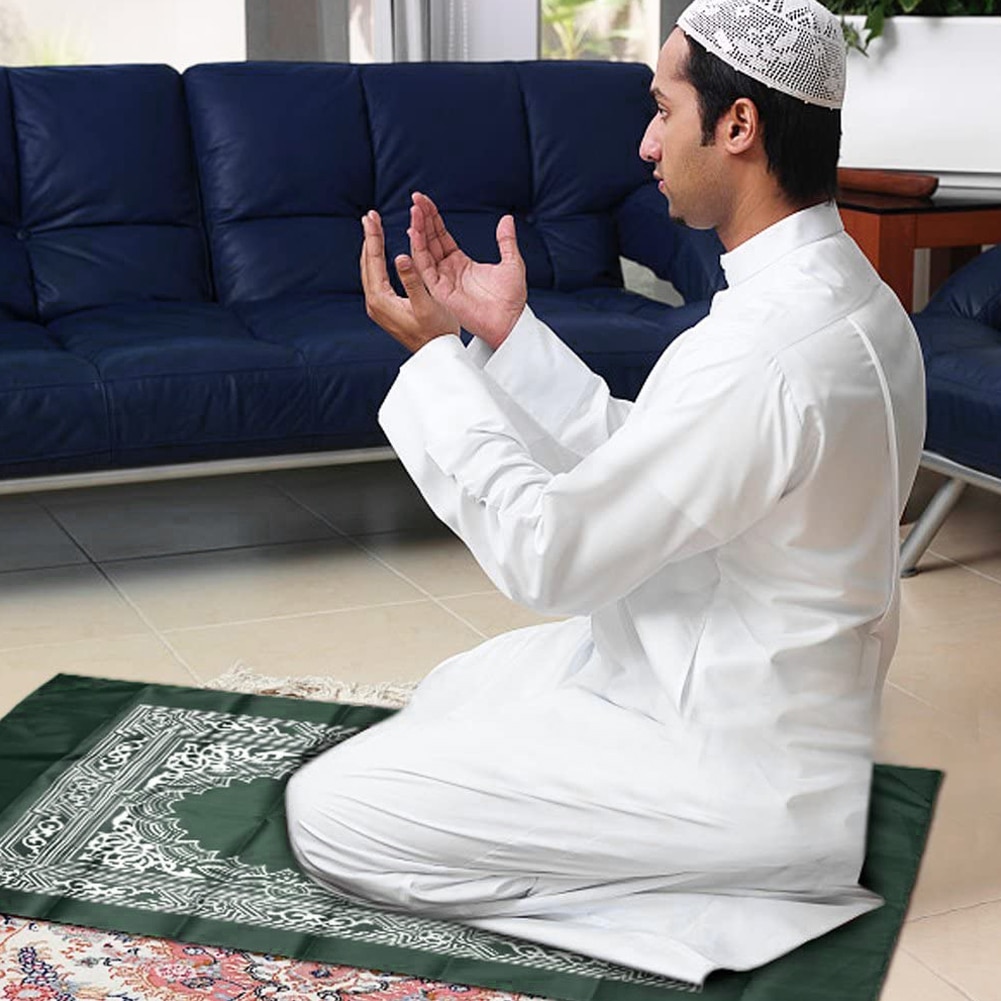 Muszlim Ima Szőnyeg Poliészter Hordozható Fonott Szőnyegek Egyszerűen Nyomtatás Iránytűvel Tasakban Utazási Otthon Carpe