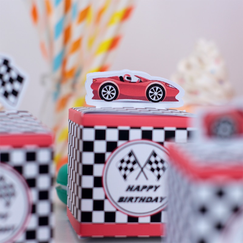 Race Car Racing Treat Dobozok Ajándék Táska Candy Csomagoló Birthday Party Boy Dekoráció Baby Shower Esemény Fesztivál 5Db