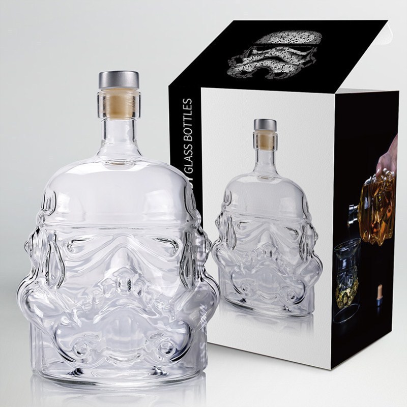 1-Pcs-Storm-Trooper-Decanter-White-Soldier-Glass-Jug-Liquor-Bottle-High-Boron-Glass-Bottle-Wine 1 Db Storm Trooper Decanter Fehér Katona - Image 1