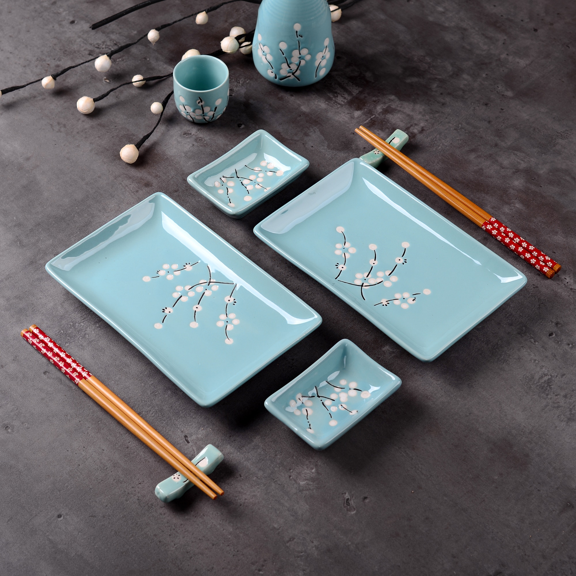 Panbado Japán Stílusú Kék Porcelán Sushi Tányér Szett 2Xsushi Tányérokkal, Mártogatókkal, Botokkal, Bambusz Pálcika Ajándékcsomaggal