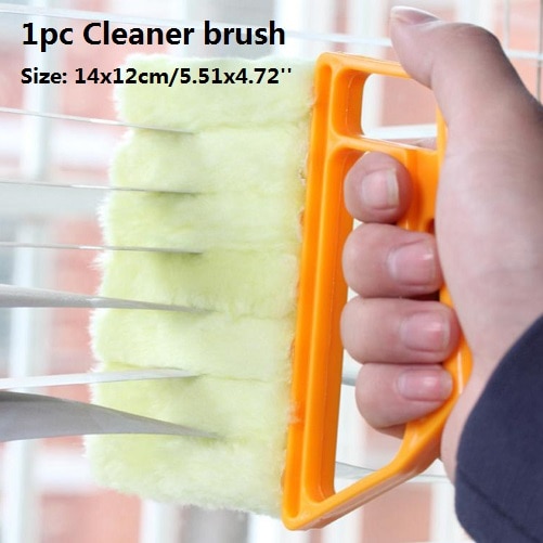 Cleaning brush