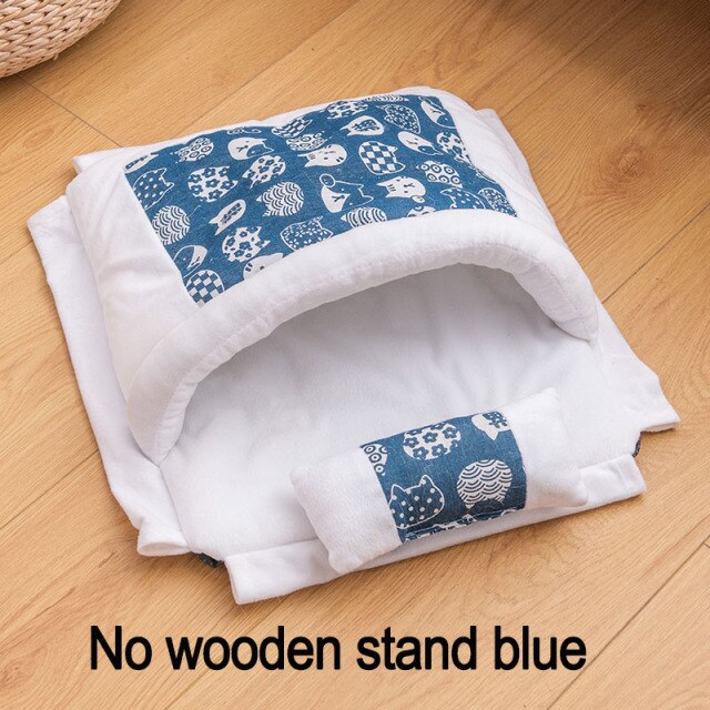 No wooden stand blue