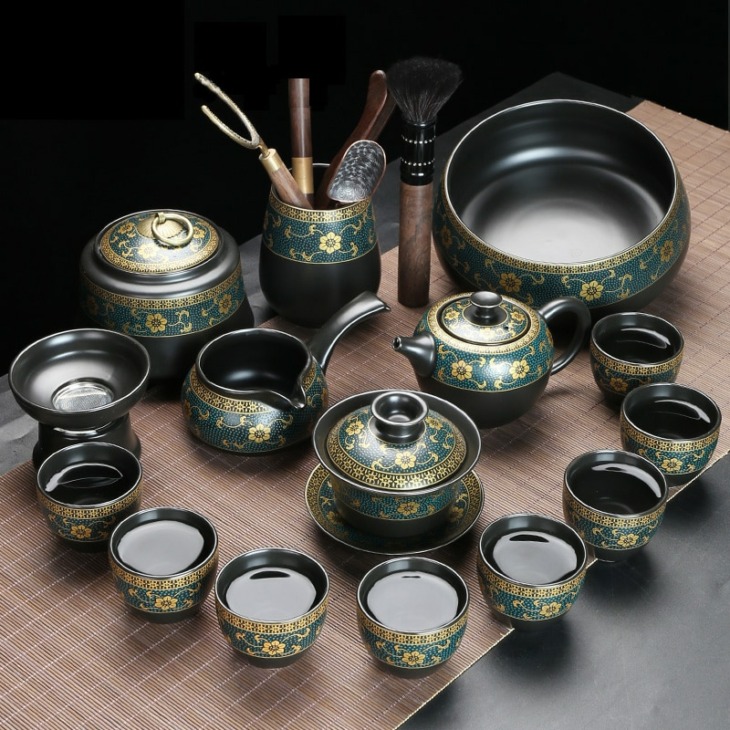 Előkelő Teáskészletek Kerámia Kung Fu Teaset Teáscsésze Porcelán Szerviz Gaiwan Tea Csészék Bögre Tea Ceremóniás Teáskanna