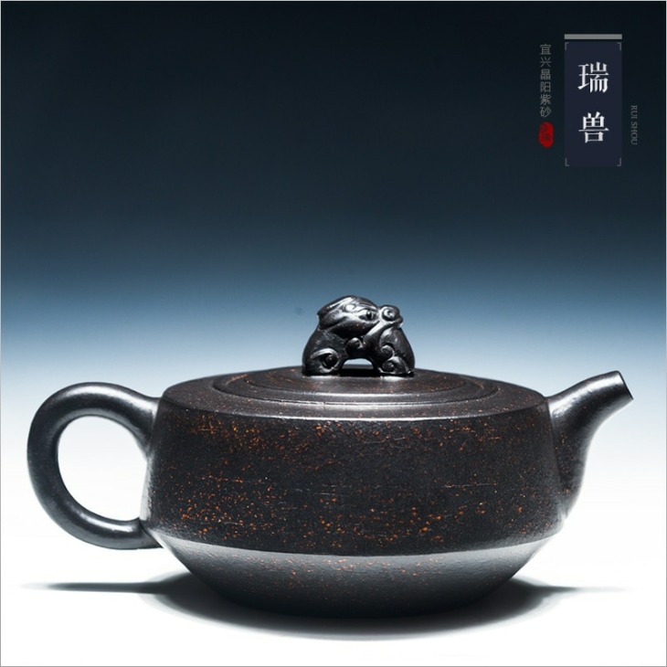 Yixing Lila Homokos Edény Tiszta Kézzel Készített Közepes Kapacitású Érc Mesterkészlet Teáskanna Tea Szett Fekete Arany Homokos Vadállat Pot