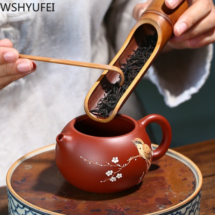 Yixing Tea Edény Lila Agyagszűrő Xishi Teáskanna Kézzel Készített Szépségű Vízforraló Teakészlet Testreszabott Ajándékok Hiteles Nyakkendő Guanyin Puer 210Ml
