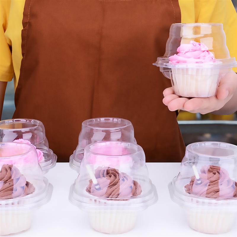 50pcs-Transparent-Cake-Boxes-Mousse-Dessert-Cupcake-Packing-Box-Food-Storage-Cup-Muffin-Pastry-Box-Disposable 50 db Átlátszó Sütemények Mousse Desszert Cupcake Csomagoló Doboz Élelmiszer -Tároló Csésze Muffin Tészta Doboz Eldobható Élelmiszer -Tartály - Image 1