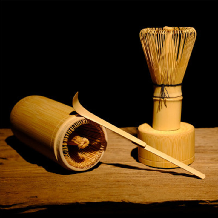 Newest-Portable-Travelling-Matcha-Mixing-Brush-100-Bamboo-Whisk-And-Foldable-Scoop-With-Box-Tea-Caddy A Legújabb Hordozható Utazó Matcha Keverés Kefe 100 Bambusz Habverővel És Összecsukható Kanál Dobozával Tea Caddy Cady Ajándékkészlet - Image 1