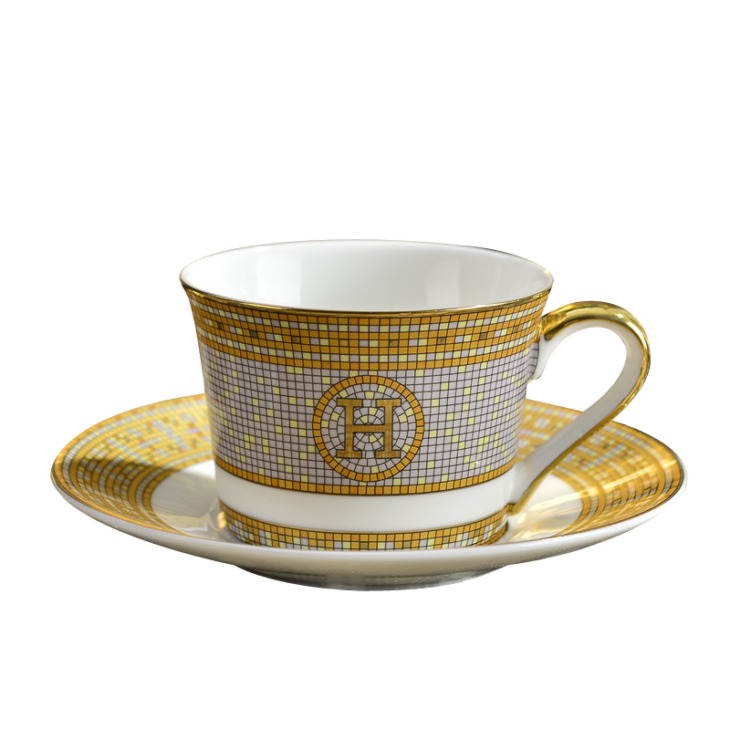 Kiváló Minőségű Kávéscsésze Európai Csont Otthoni Tea Bögre És Csészealj Szett Brit Délutáni Asztali Edények Magas Minőségű Ajándék - Image 6