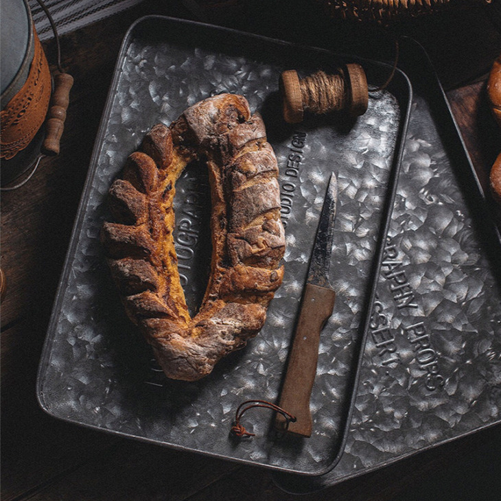 Retro Téglalap Cink Vaslemez Tálalás Angol Betűk Antik Desszert Tányér Sütemény Kenyér Dekoratív Pánfotó Kellékek - Image 1