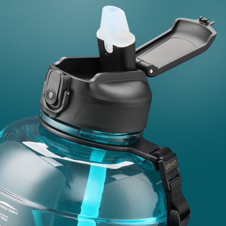 Uzspace 2,3L 2000 Ml Vizes Palack Szalmával, Tiszta Nagy Kapacitású Műanyag Ivó Palack Tornaterem - Image 5