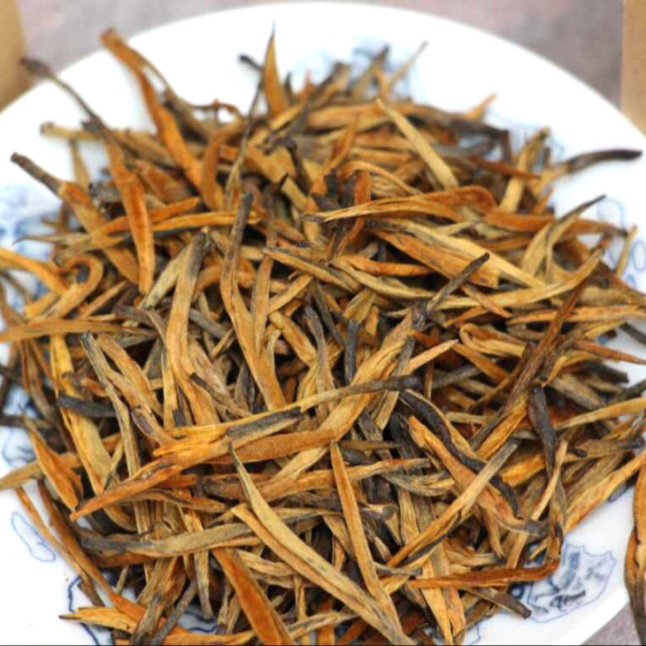 Yunnan-Gold-Needle-Dian-Hong-Golden-Tip-China-Dianhong-Black-Cha Yunnan Arany Tű Dian Hong Golden Tip Dianhong Fekete Cha - Image 1
