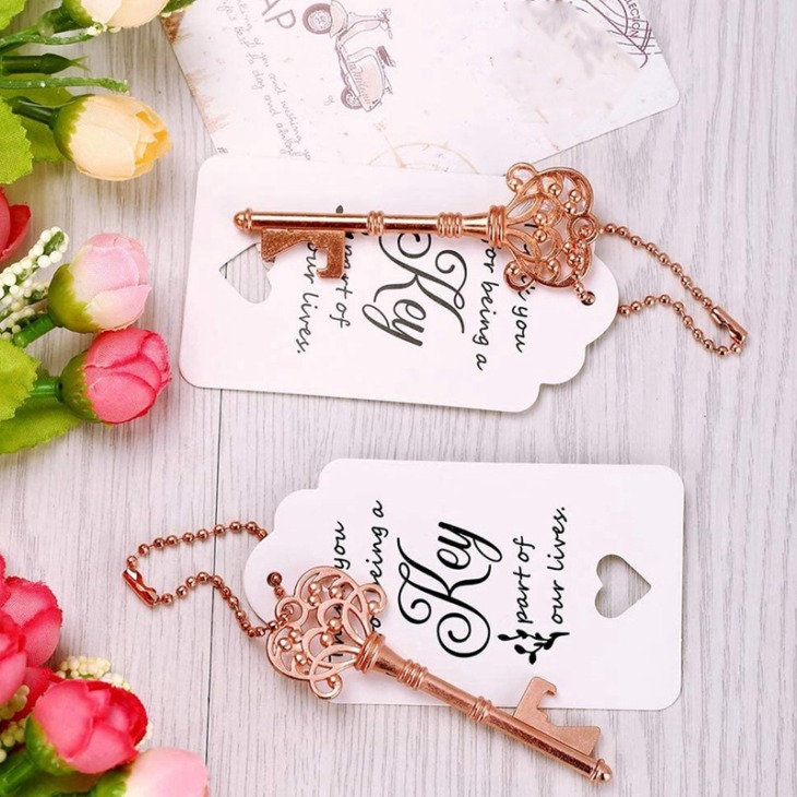 60Set Key Palacknyitók Key Palacknyitó Kíséretkártya Címkével És Kulcstartó Láncok Az Esküvői Kedvezmények Eljegyzési Karácsonyi Karácsonyi Kedvezményekhez - Image 4