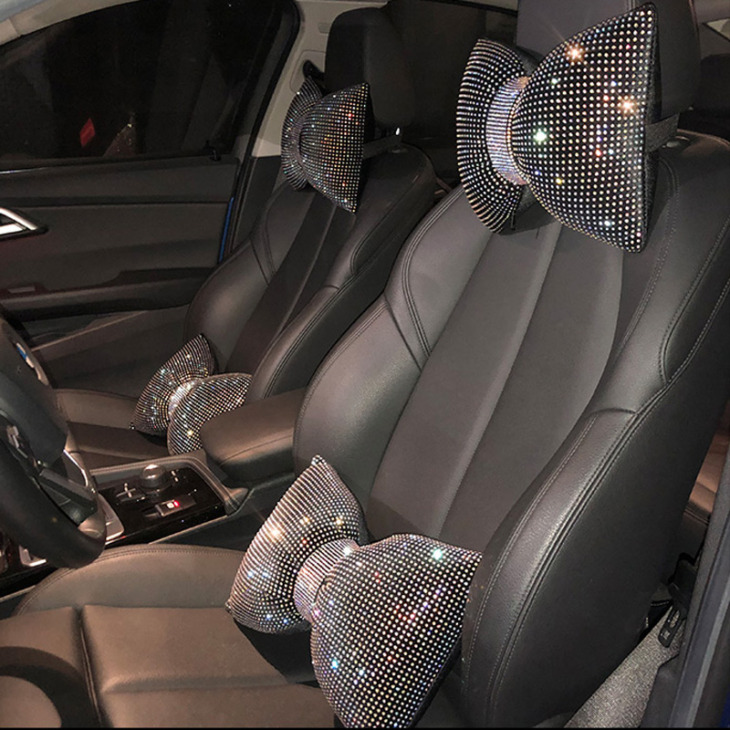 Diamond Crystal Bowknot Autó Nyaki Párna Strasszos Auto Fejtámla Ülésen Tartó Derék Párnák Bling Autó Kiegészítők Nők Számára