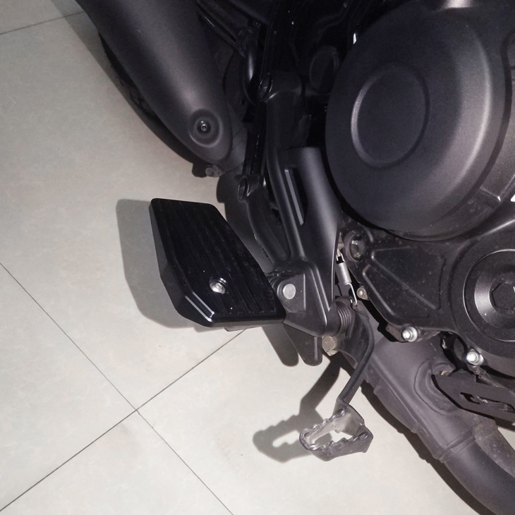R QIANKONG M8 Rebel 250/300/500 Swingarm Spools Slider Motorcycle Accessories Stand Screw Compatible With Rebel CMX 250 CMX 300 CMX 500