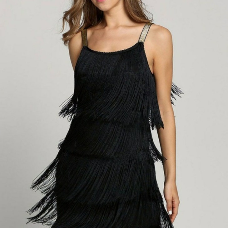 Tassel Ruha Női Szexi Nyári Flapper Beach Dress Strap Low Cut Fekete Ezüst Fehér Rövid Fringe Party Dresses A-005