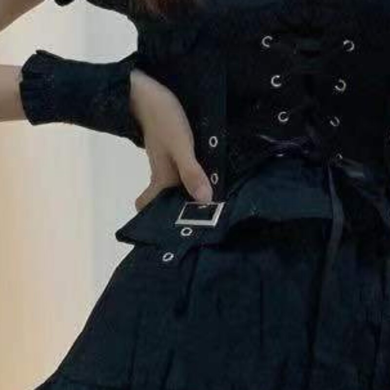 Lányok Gothic Lolita Punk Ruhák Mall Goth Kawaii Aranyos Fodros Bandage Fekete O-Neck Mini 2021 Emo Ruha Goth Платье Bhn0741