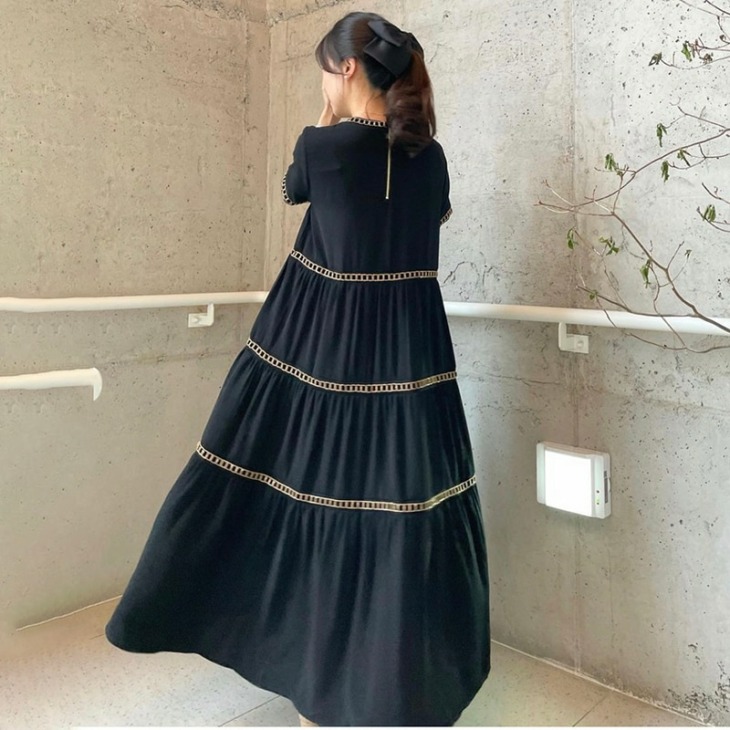 Shengpalae Contrast Color Spliced ​​Dress Női Nyár 2021 Új Kerek Nyakú Rövid Ujjú Nagy Lengés Közepes Borjú Ruhák Női Dagály