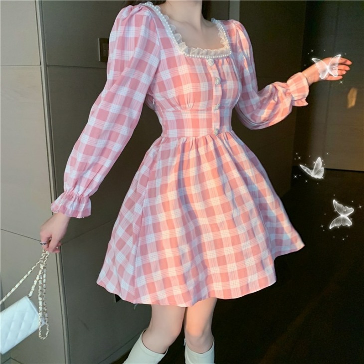 Japán Tavaszi Női Mini Lolita Ruha Tér Gallér Csipke Rózsaszín Kockás Peremezés Ruha Flare Ujj Aranyos Kawaii Női Ruha