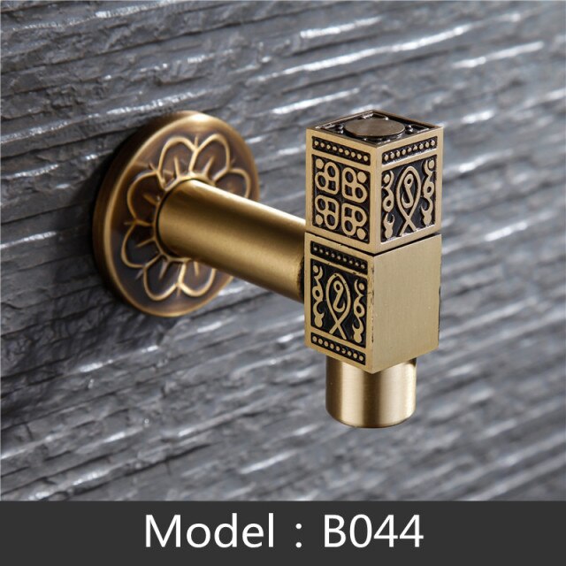 B044