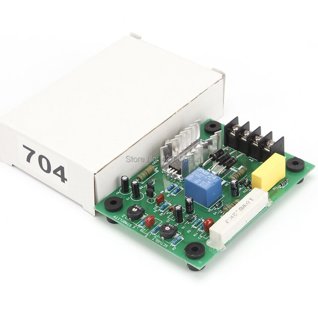 AVR 704
