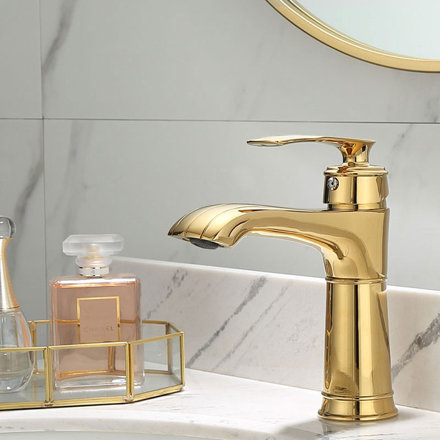 short faucet