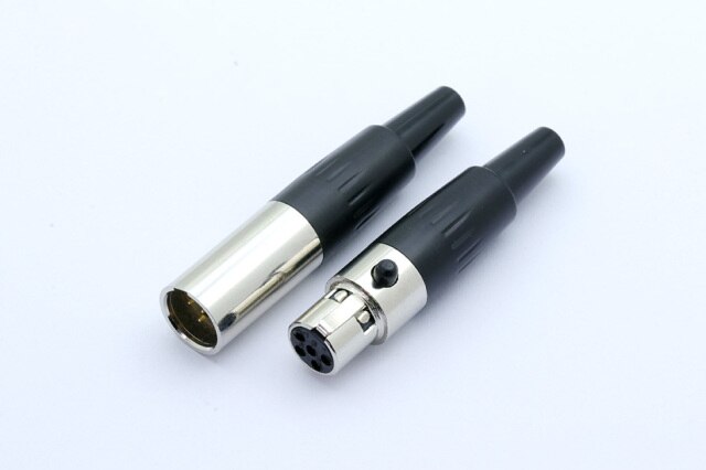 1xM 1xF 5P