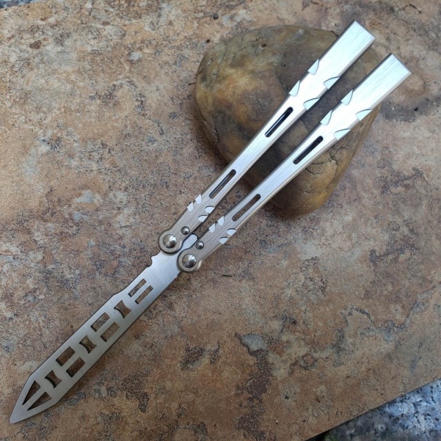 silver trainer