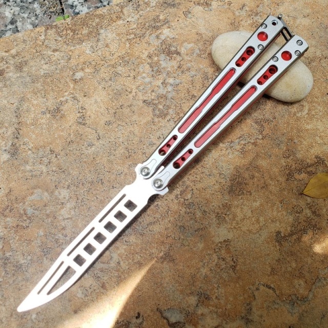 silver red trainer