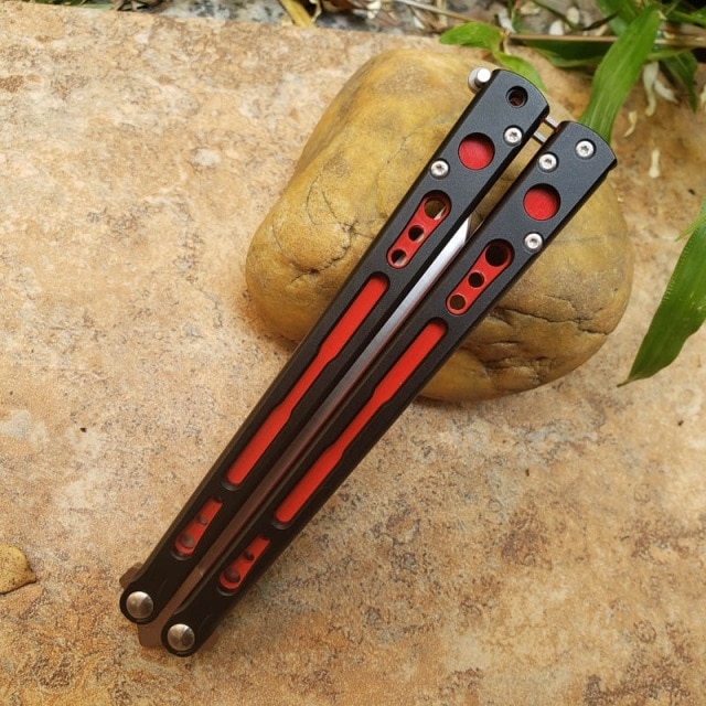black red live