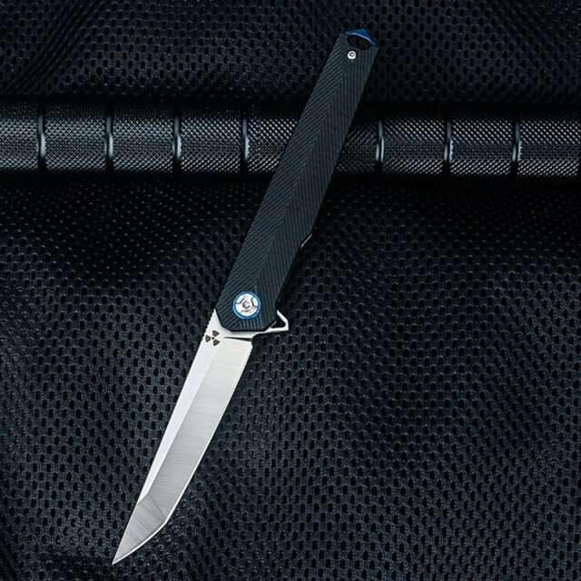 Black handle