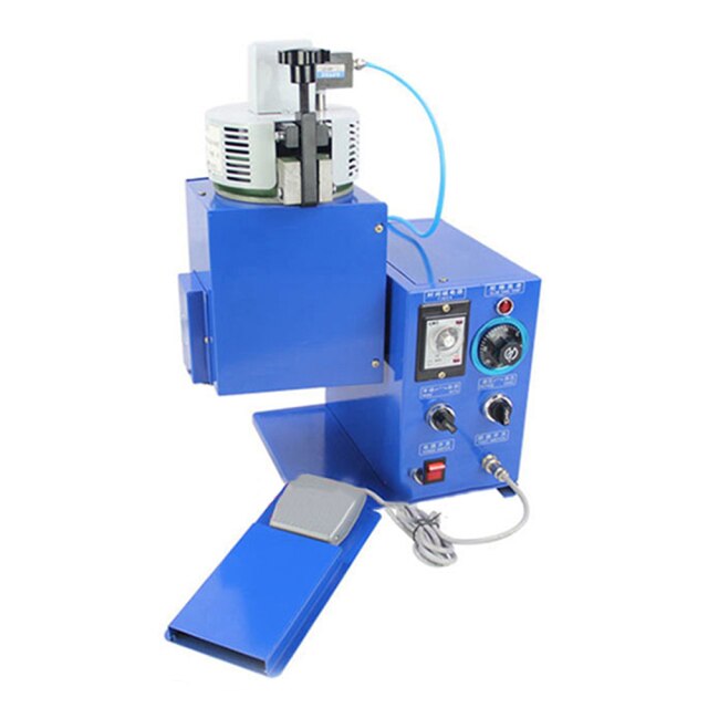 220V