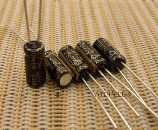 22uF 25V