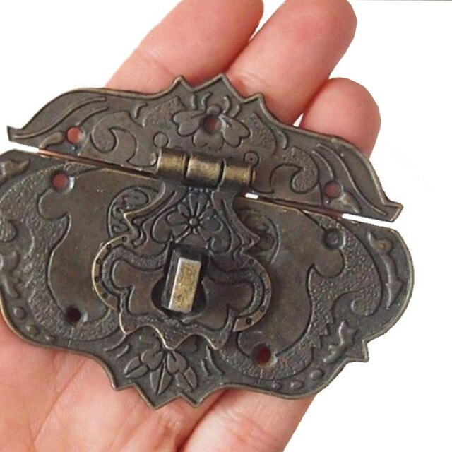 Latch Buckle