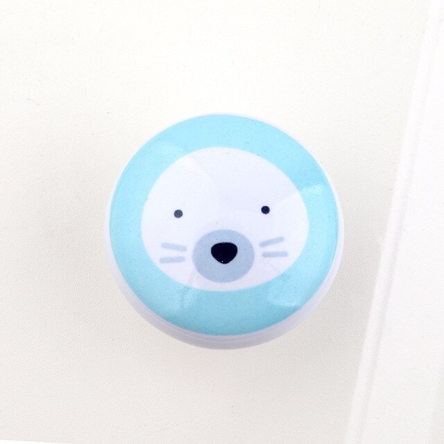 White seal