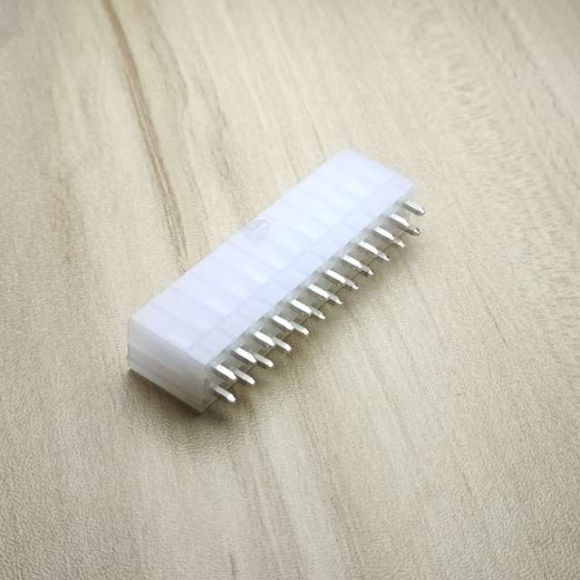 24P White Straight