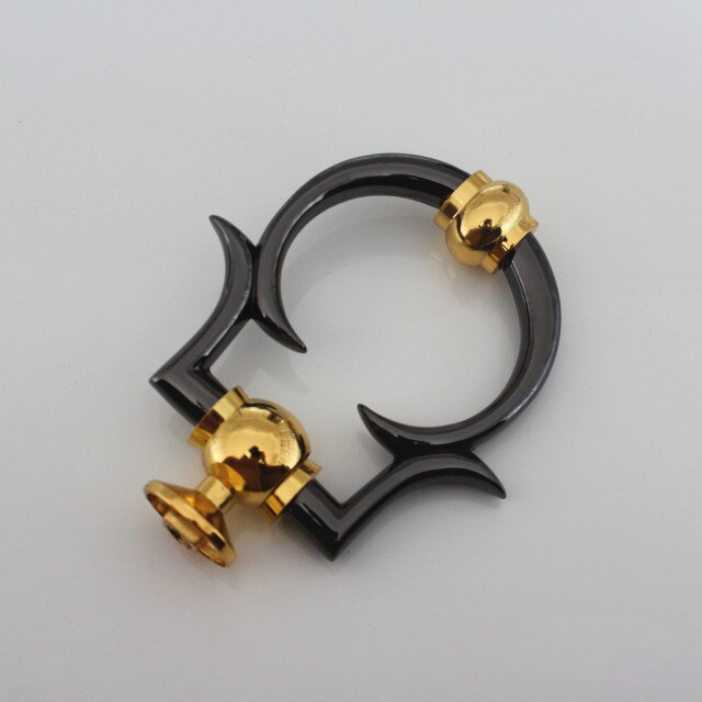 Gun black-gold