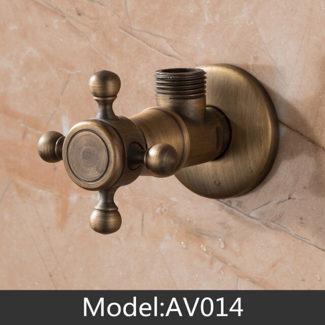 AV014