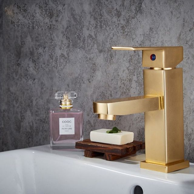 Gold Square