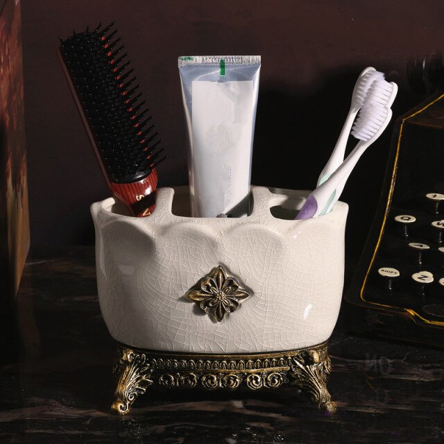 Toothbrush Holder