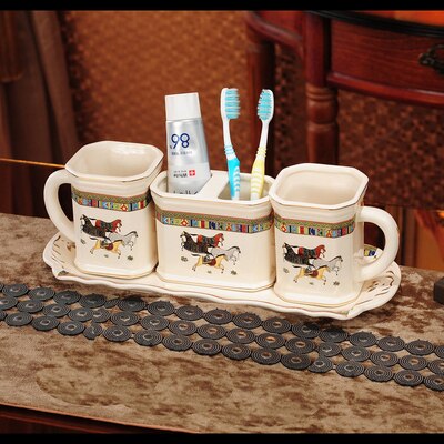 4 Pieces Set
