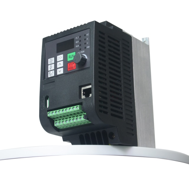 1.5KW 220V to 380V